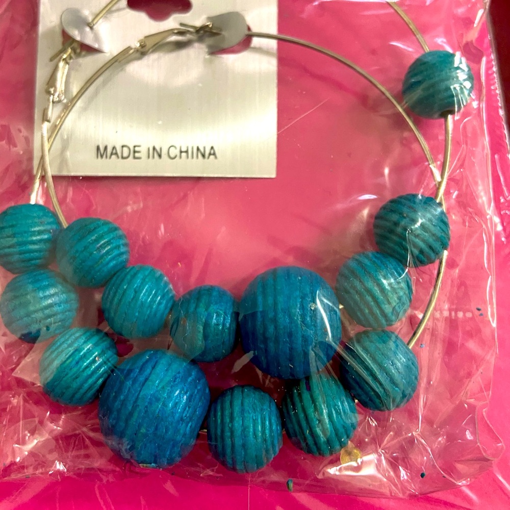 NWT Large Blue 💙 & Silver Hoop Earrings